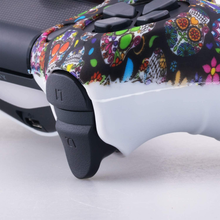 Cargar imagen en el visor de la galería, Funda Silicon Control Camuflaje Calavera Oscura + 2 Grips