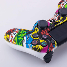 Cargar imagen en el visor de la galería, Funda Silicon Control Camuflaje Sticker Poker Skull + 2 Grips