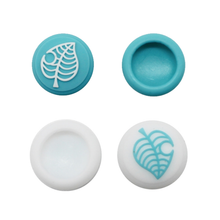 Cargar imagen en el visor de la galería, Gomas Thumb Silicon Joycon Switch Animal Crossing Leaf Azul